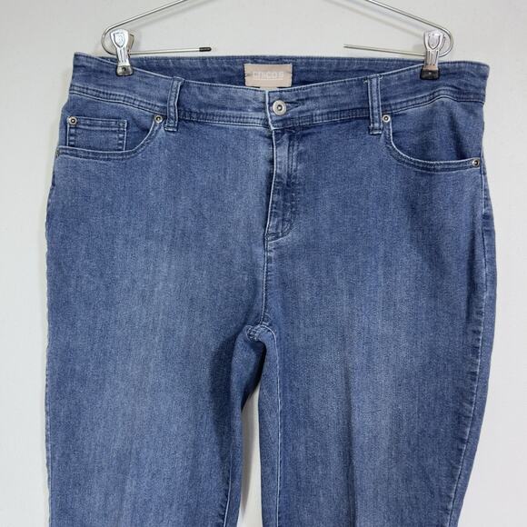 Chicos Straight Stretch Studded Jeans 2 (12) 36x29 Mid Rise/Wash Boho Girlfriend - Picture 4 of 9